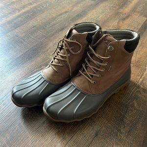 Men’s size 12 sperry duck boots